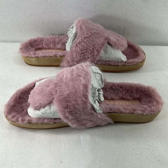 Jack Rogers Pink Fuzzy Sandals - Picture 4 of 6